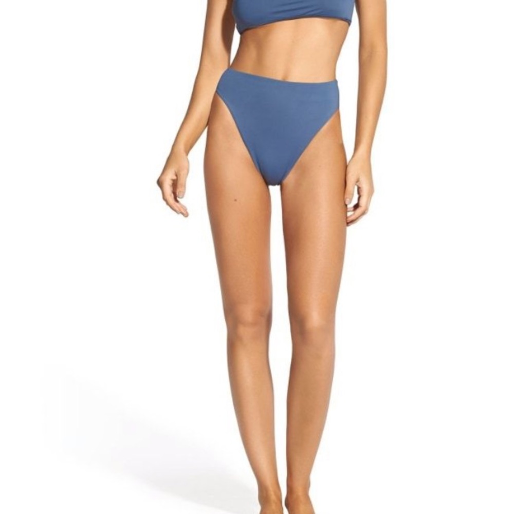 *NWT* Vix Solid Hot Pant Bikini Bottoms